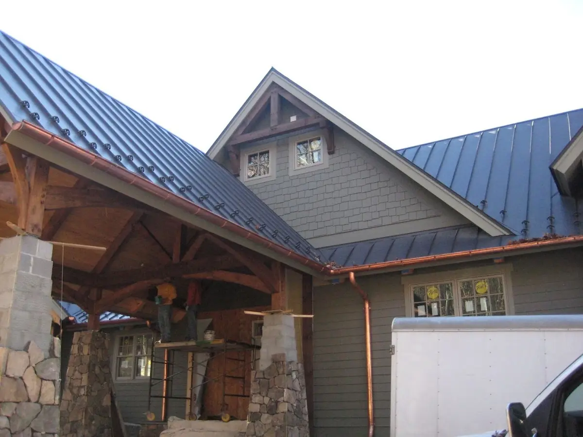 Craftsman Roofing team delivering quality roofing work in Mariandale